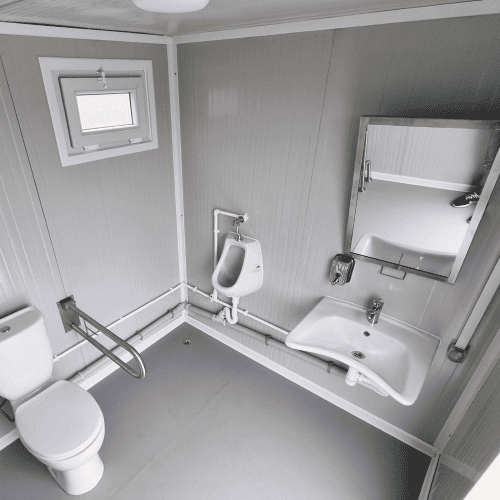 Contentor sanitário acessível – com rampa de acesso