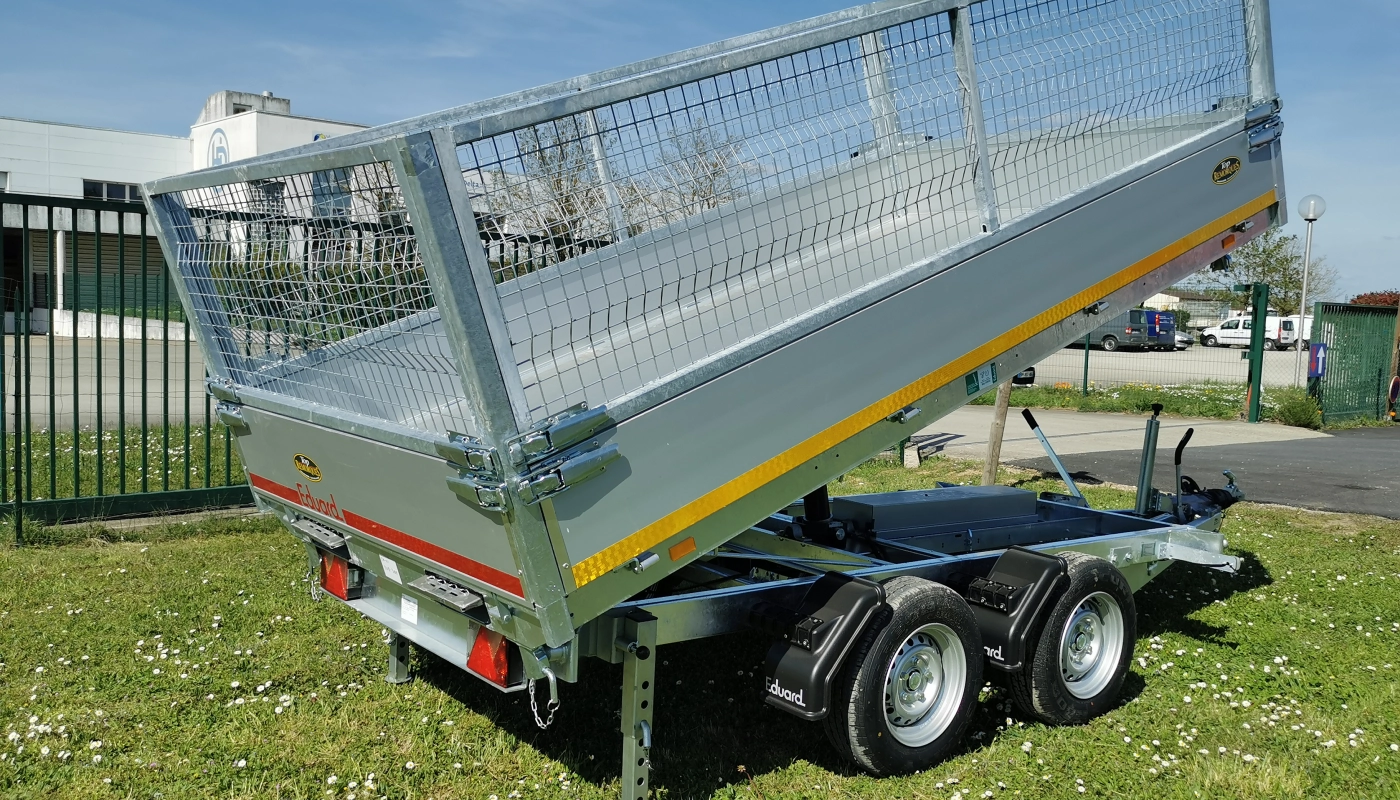 Plataforma EDUARD 3318 – 330 x 180 x 30 cm – peso bruto 2000 kg
