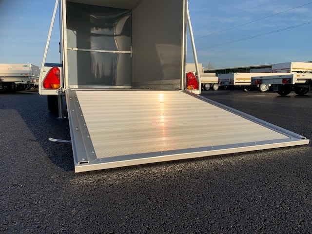 LIDER VAN 42930 – 230 x 135 x 157 cm – 750 kg com travão